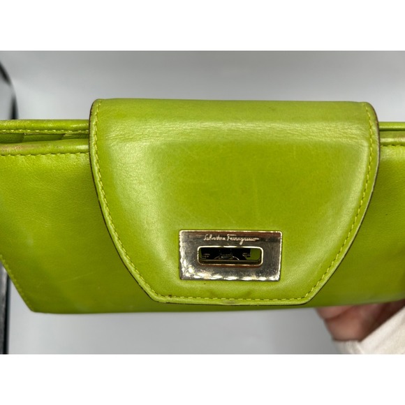 Salvatore Ferragamo Gancini Green Leather Continental Wallet #101 - Picture 8 of 16